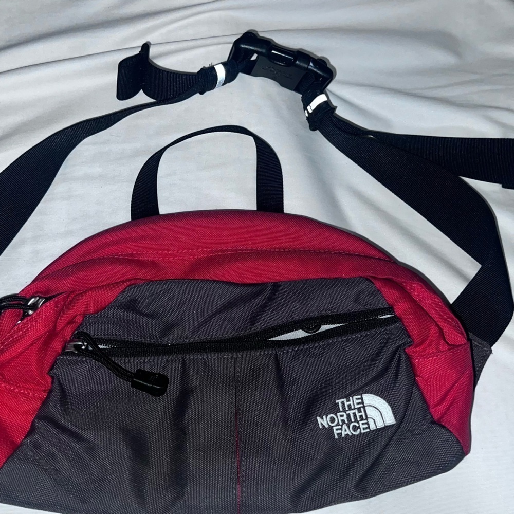 Northface Fanny pack - Picture 1 of 10